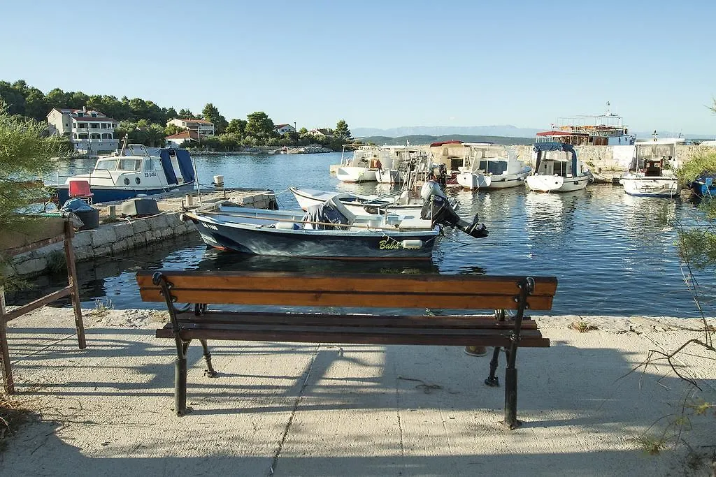 Apartments Miletic Zdrelac Croatia